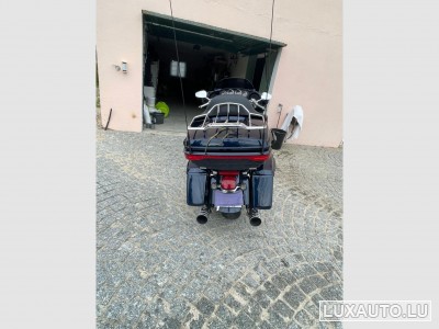 Harley-Davidson FLH