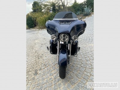 Harley-Davidson FLH