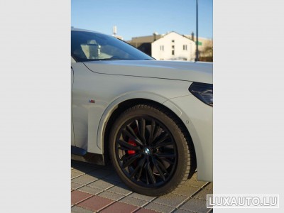 BMW M240