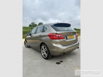 BMW 220