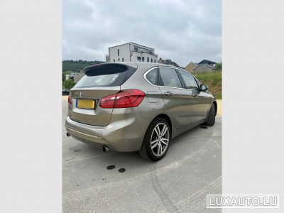BMW 220