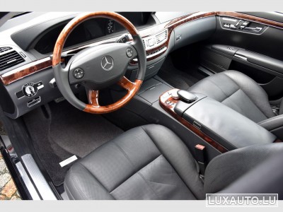 Mercedes S 550