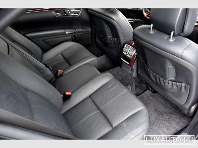 Mercedes S 550