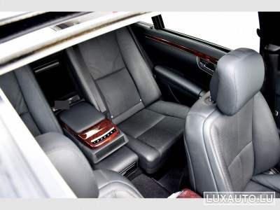 Mercedes S 550