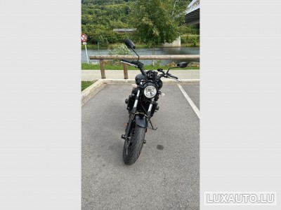 Yamaha XSR