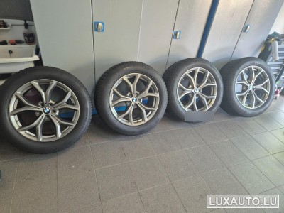 Jantes de alumínio + Pneus 19"