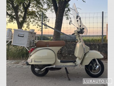 Piaggio Vespa