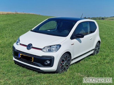 VW UP