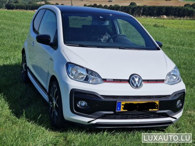 VW UP