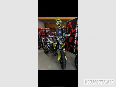 Husqvarna 701 Super Motorrad