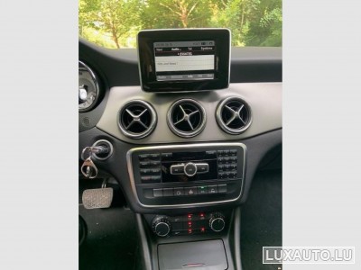 Mercedes CLA 220