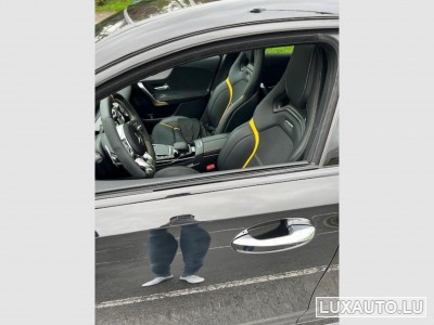Mercedes A 45 AMG