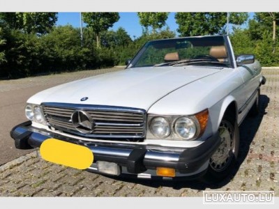 Mercedes SL 560