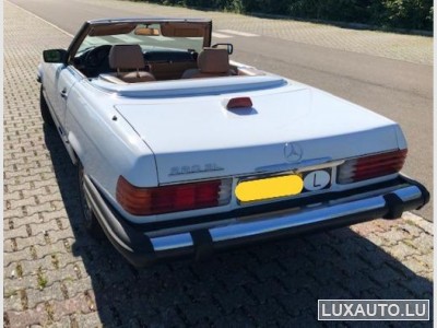 Mercedes SL 560