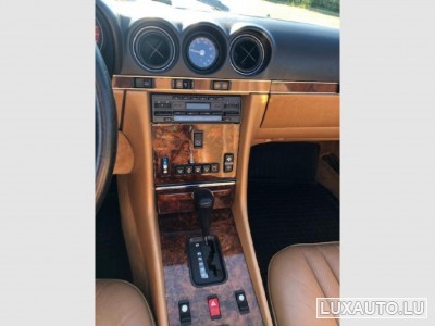 Mercedes SL 560