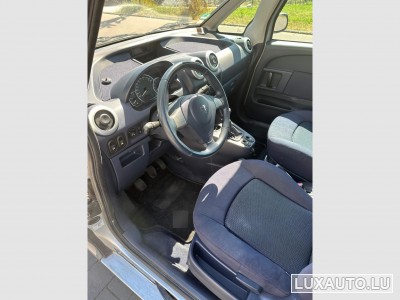 Peugeot 1007