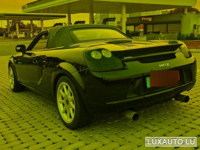 Toyota MR 2