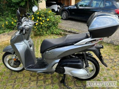 Honda SH
