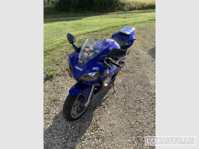 Yamaha R1