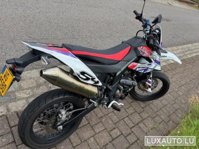 Aprilia SX