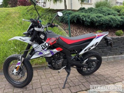 Aprilia SX
