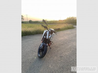 KTM Duke