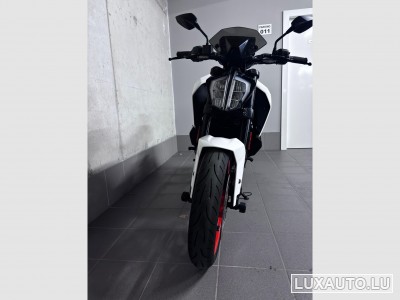 KTM Duke
