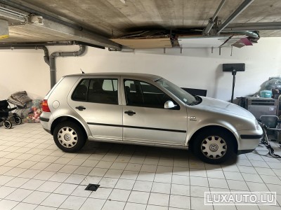 VW Golf