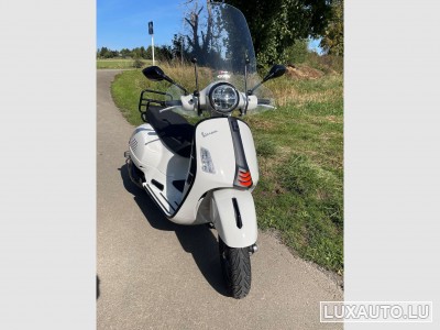 Vespa GTS