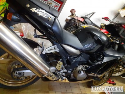 Kawasaki ZX12R