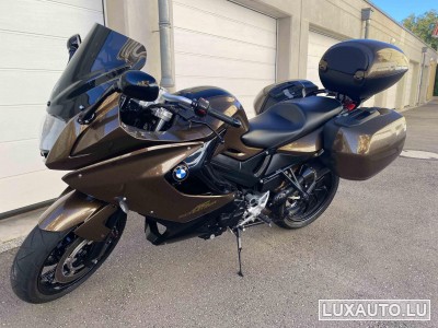 BMW F
