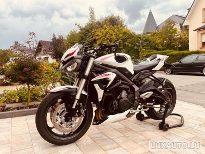 Triumph Street Triple