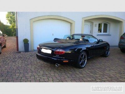 Jaguar XK8