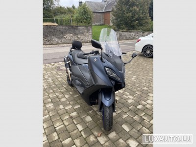Yamaha T-Max