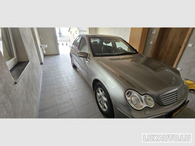Mercedes C 220