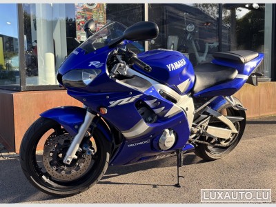 Yamaha R6
