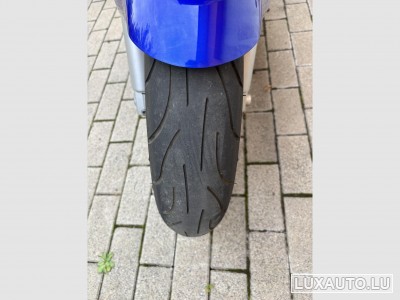 Yamaha R6