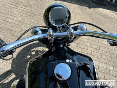 BMW R18