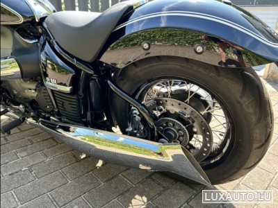 BMW R18