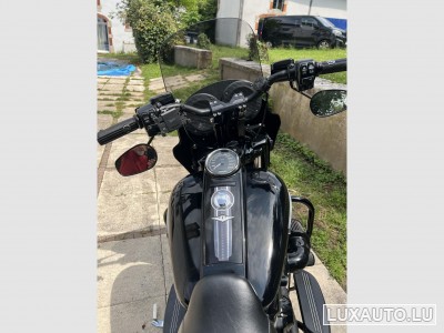 Harley-Davidson Road King Special
