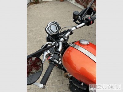 Triumph Street Scrambler