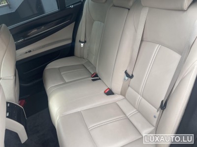 BMW 740