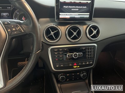 Mercedes GLA 220