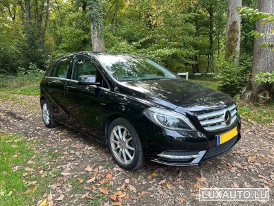 Mercedes B 200