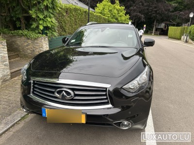 Infiniti QX70