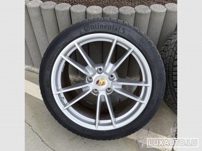 Jantes de alumínio + Pneus 21"