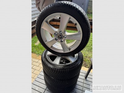 Aluminiumsfelgen + Pneuen 17"