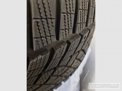 Pneus 19" - 235/40R 96V