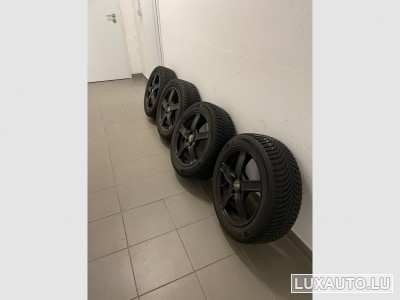 Jantes de alumínio + Pneus 16"