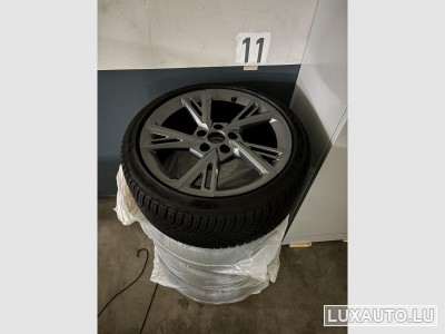 Aluminium wheel rims + Tyres 18""